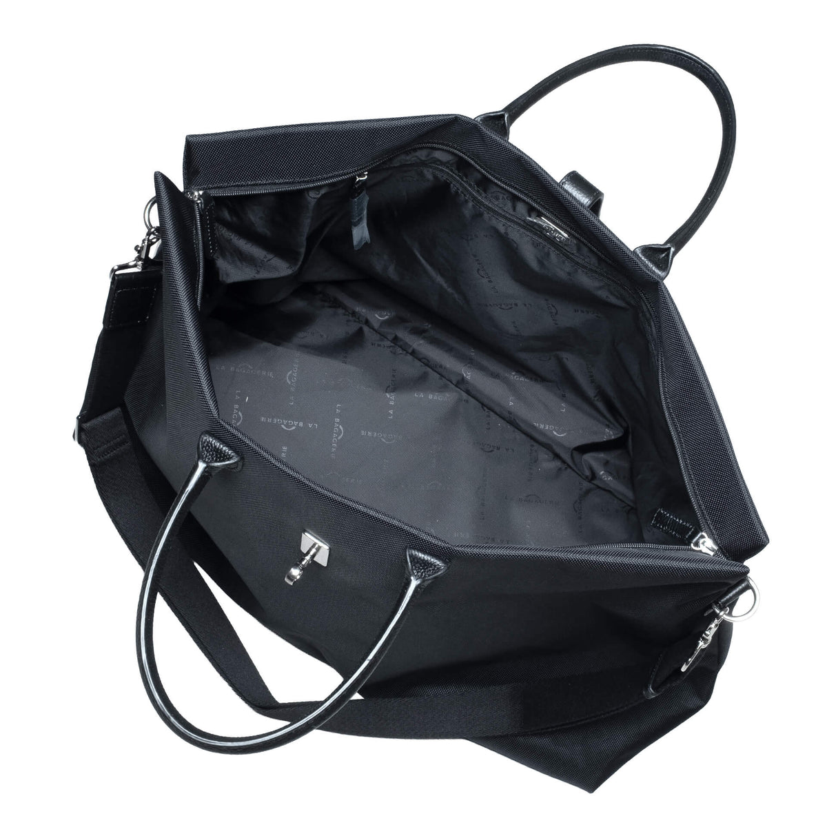 NewshopM Travel Bag - Black